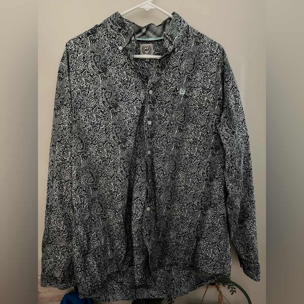 Cinch Black & White Paisley Dress Shirt